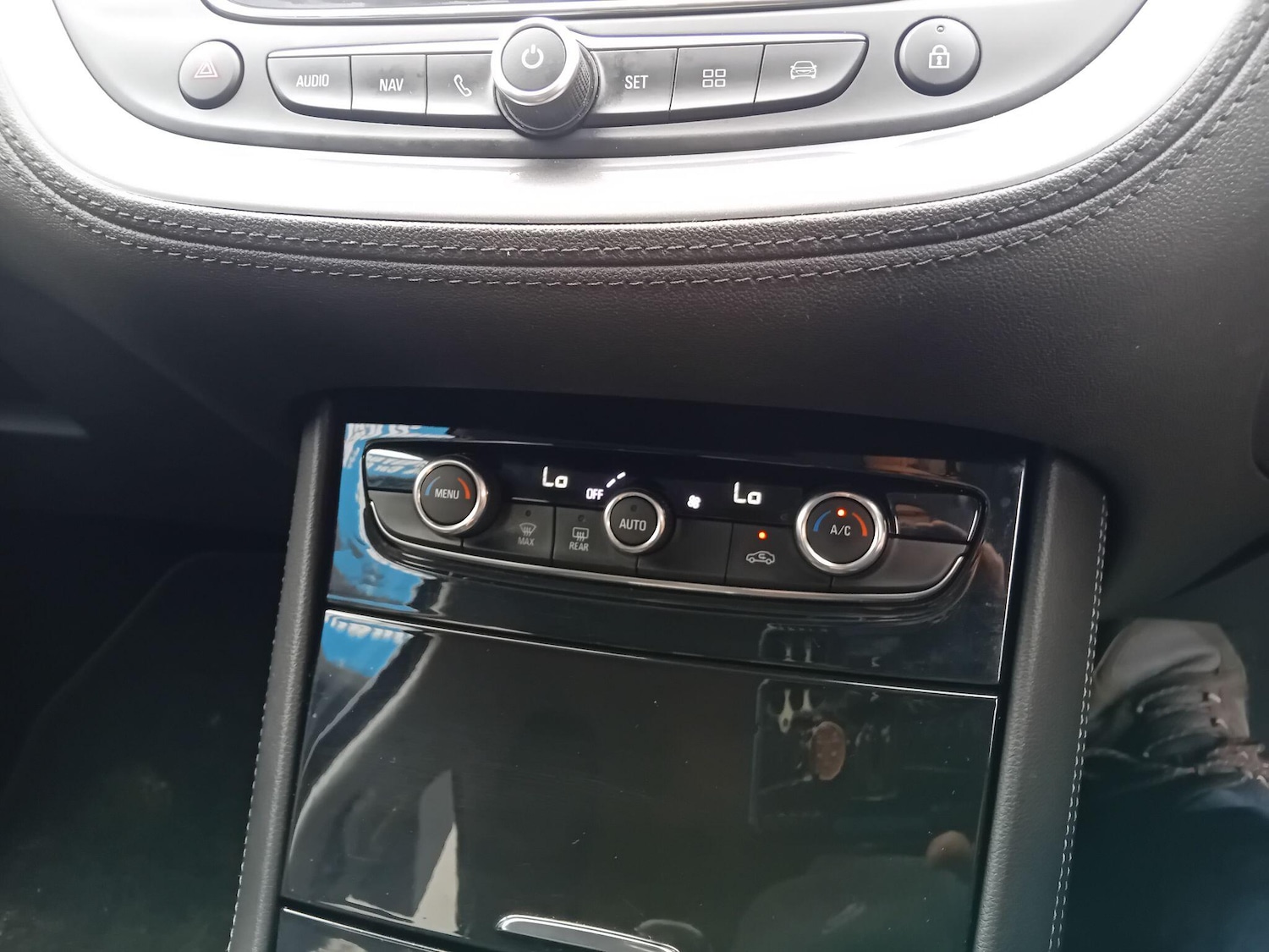 Used Vauxhall Grandland X 2018 for sale - 78085935: Photo 40