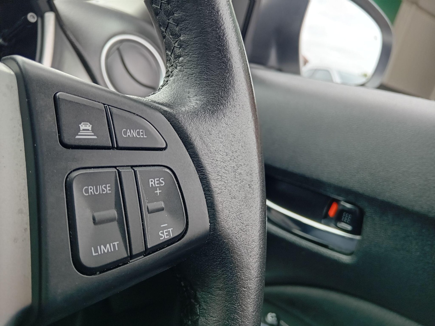 Used Suzuki Vitara 2016 for sale - 76315143: Photo 28