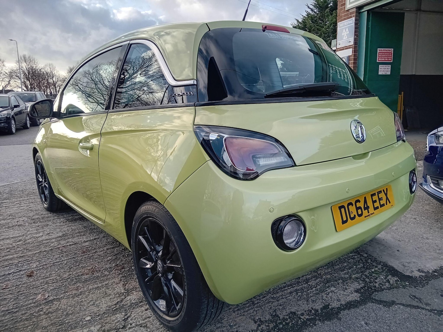 Used Vauxhall ADAM 2015 for sale - 76990656: Photo 11