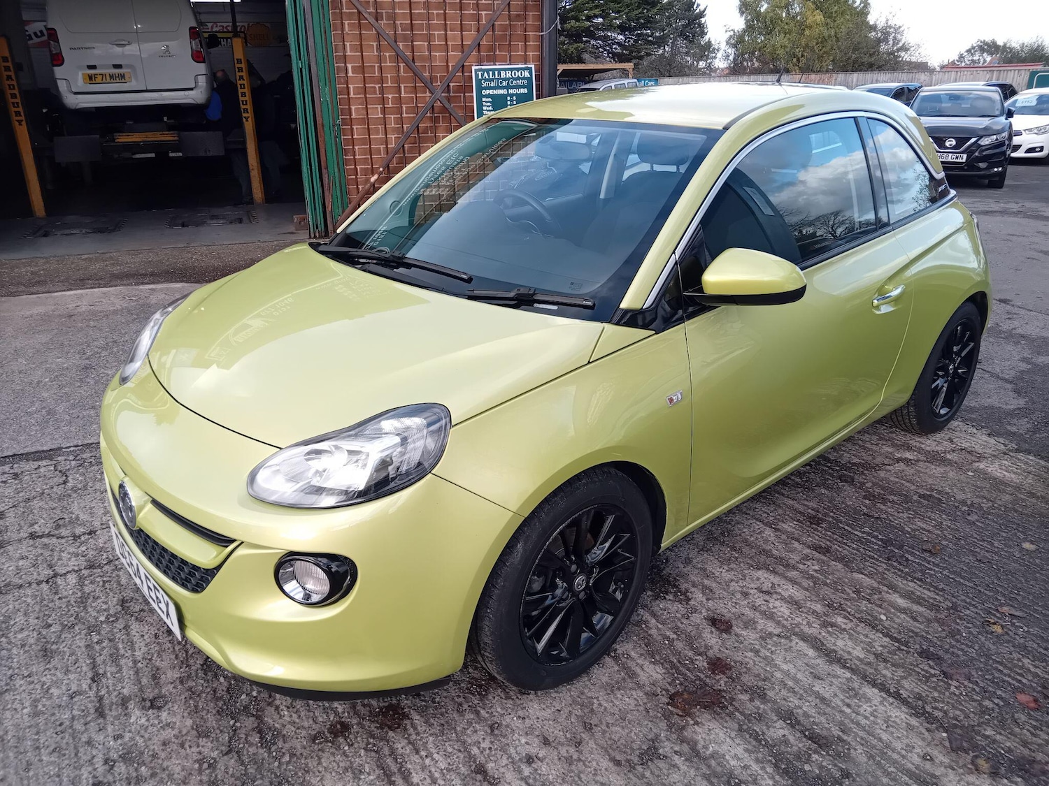 Used Vauxhall ADAM 2015 for sale - 76990656: Photo 14