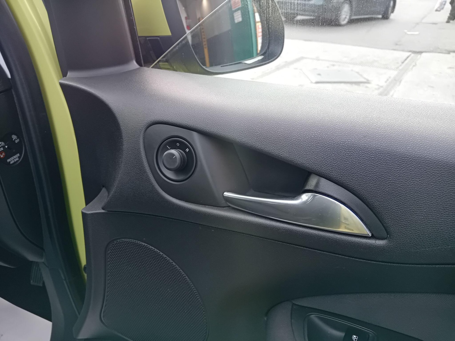 Used Vauxhall ADAM 2015 for sale - 76990656: Photo 21