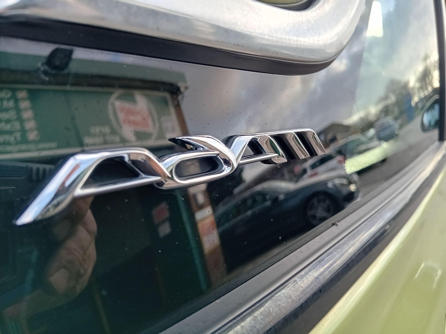 Used Vauxhall ADAM 2015 for sale - 76990656: Photo 8