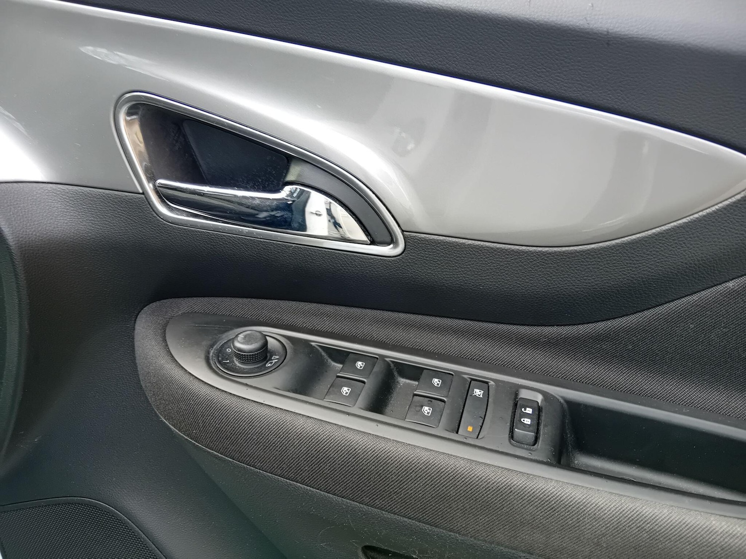 Used Vauxhall Mokka 2015 for sale - 76398492: Photo 22