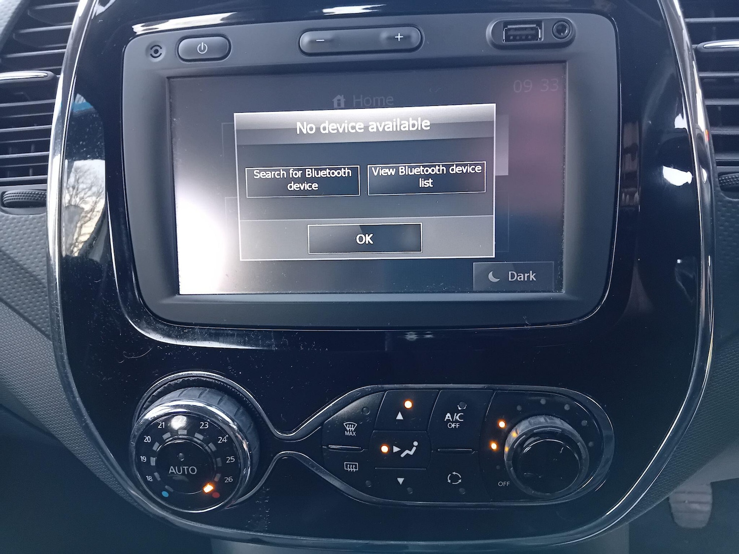 Used Renault Captur 2015 for sale - 76899045: Photo 24