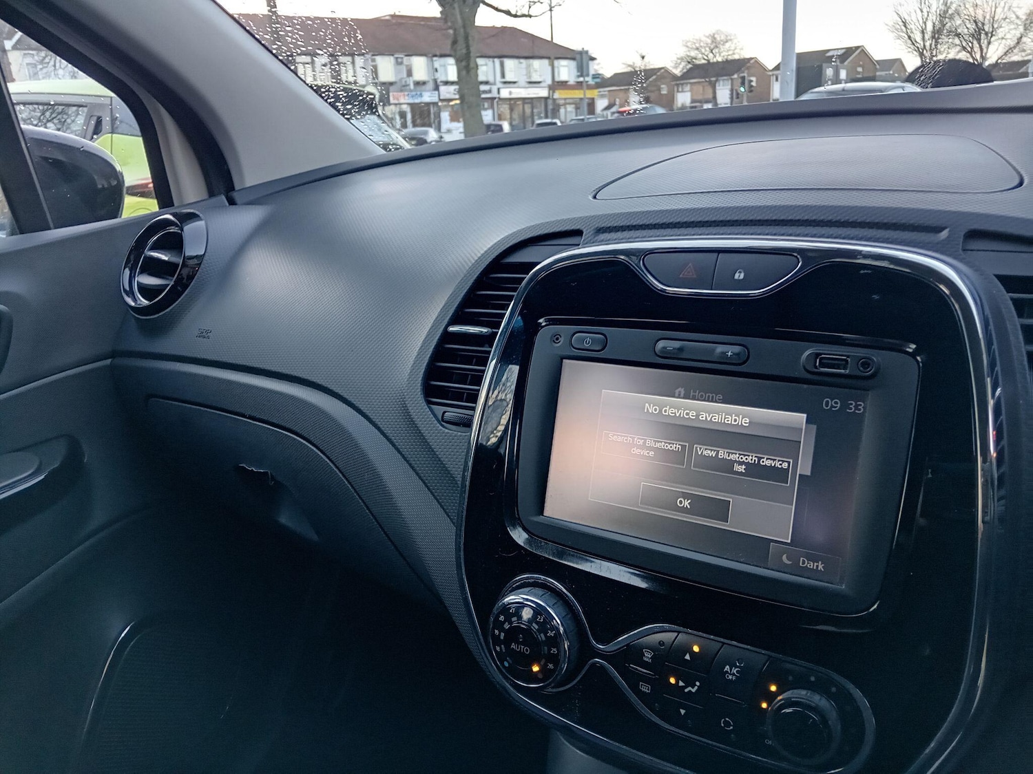 Used Renault Captur 2015 for sale - 76899045: Photo 25