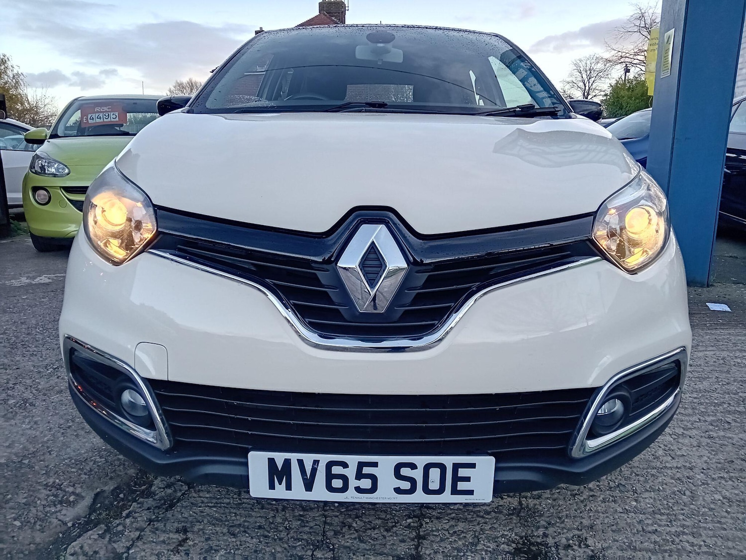 Used Renault Captur 2015 for sale - 76899045: Photo 3