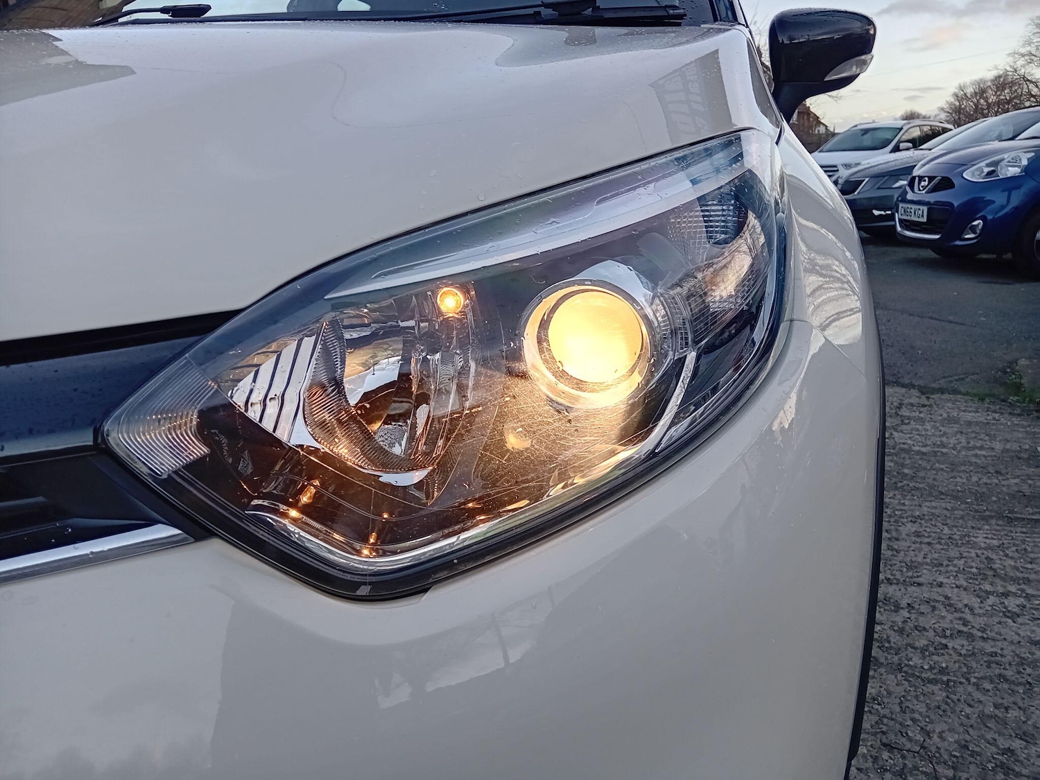 Used Renault Captur 2015 for sale - 76899045: Photo 33