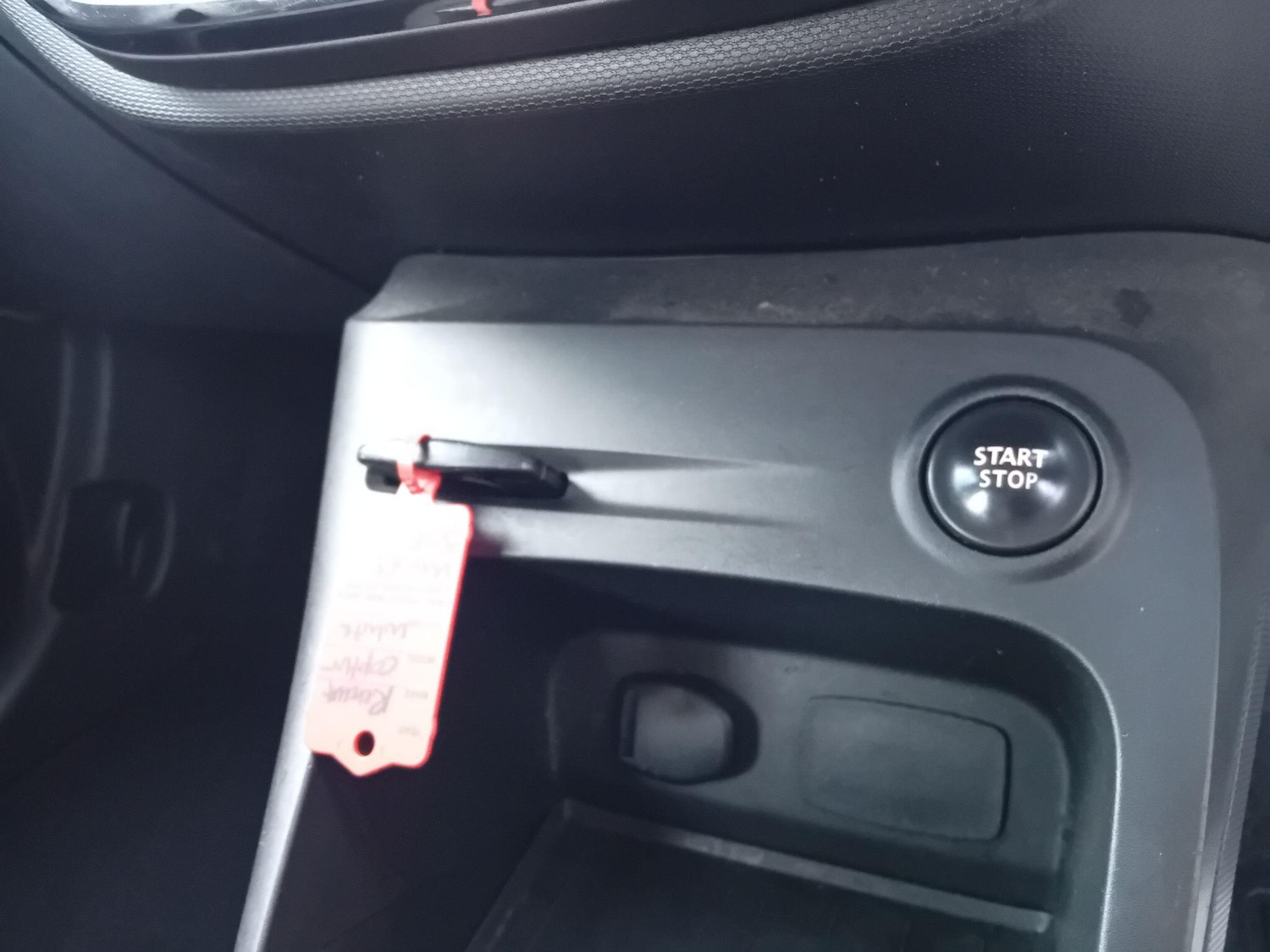 Used Renault Captur 2015 for sale - 76899045: Photo 39