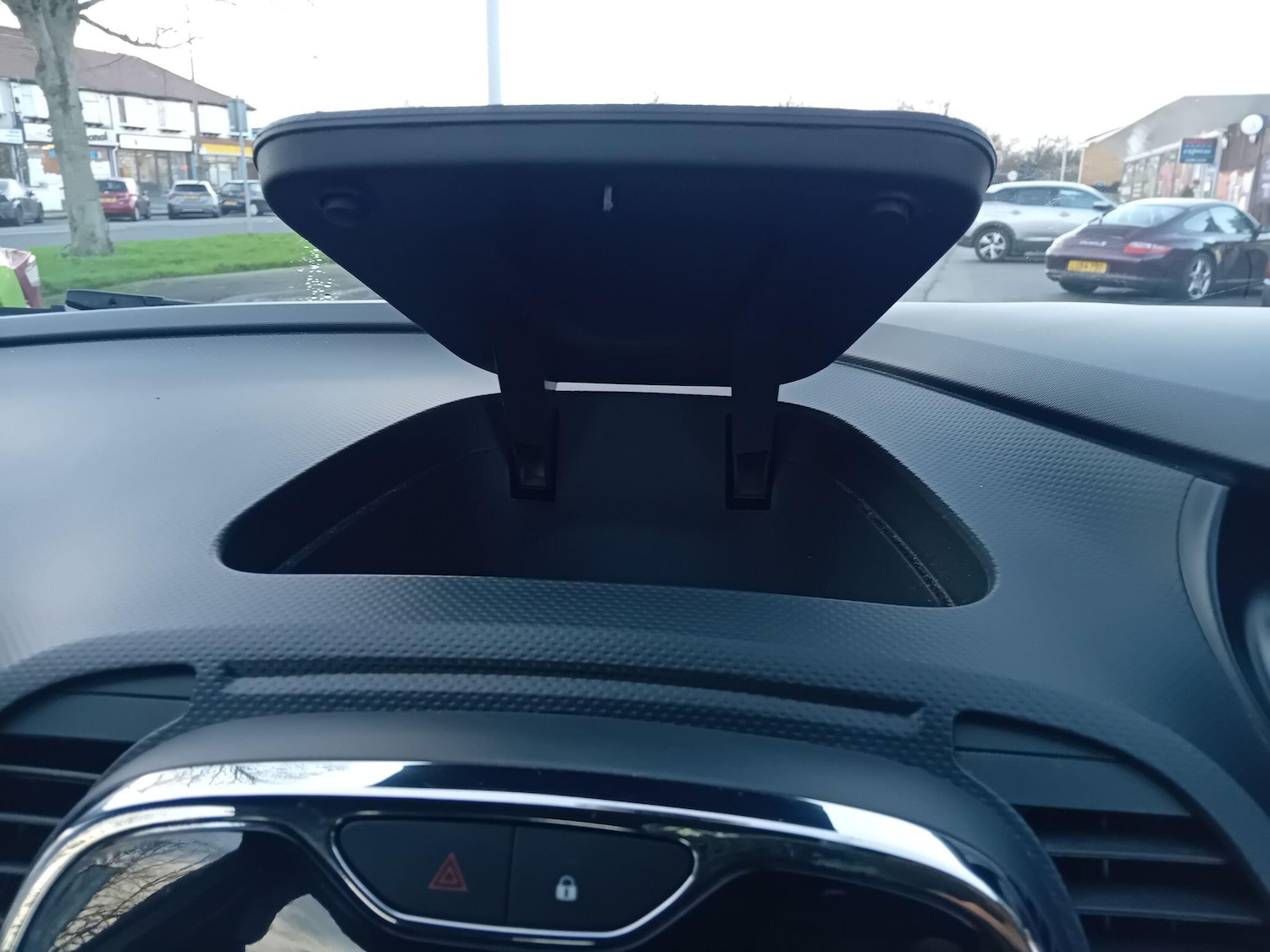 Used Renault Captur 2015 for sale - 76899045: Photo 40