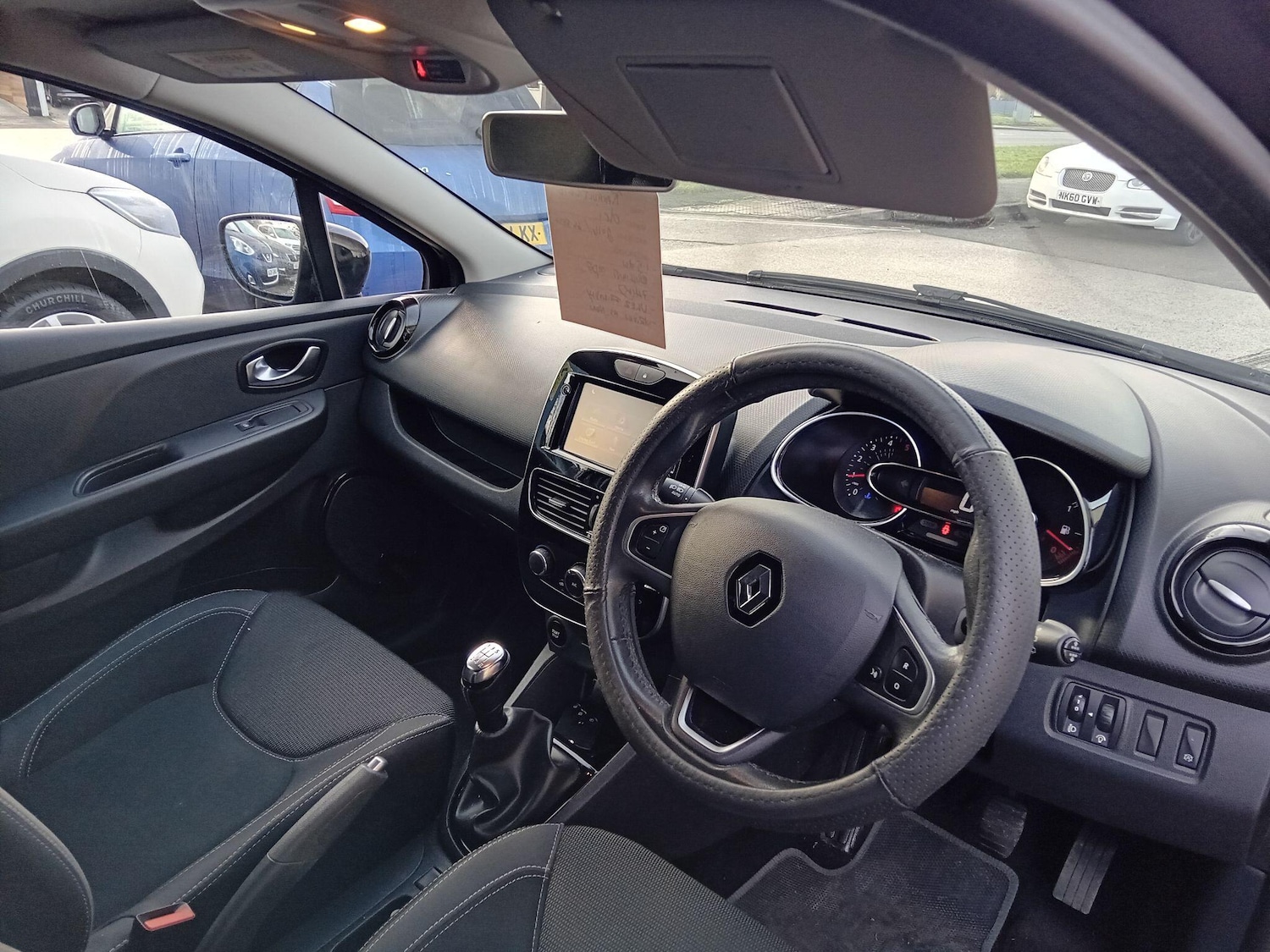 Used Renault Clio 2016 for sale - 76952249: Photo 12