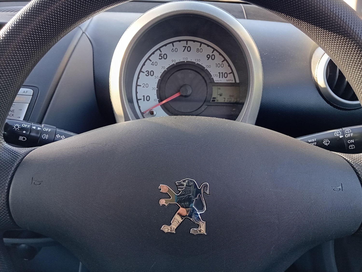 Used Peugeot 107 2010 for sale - 76899089: Photo 15