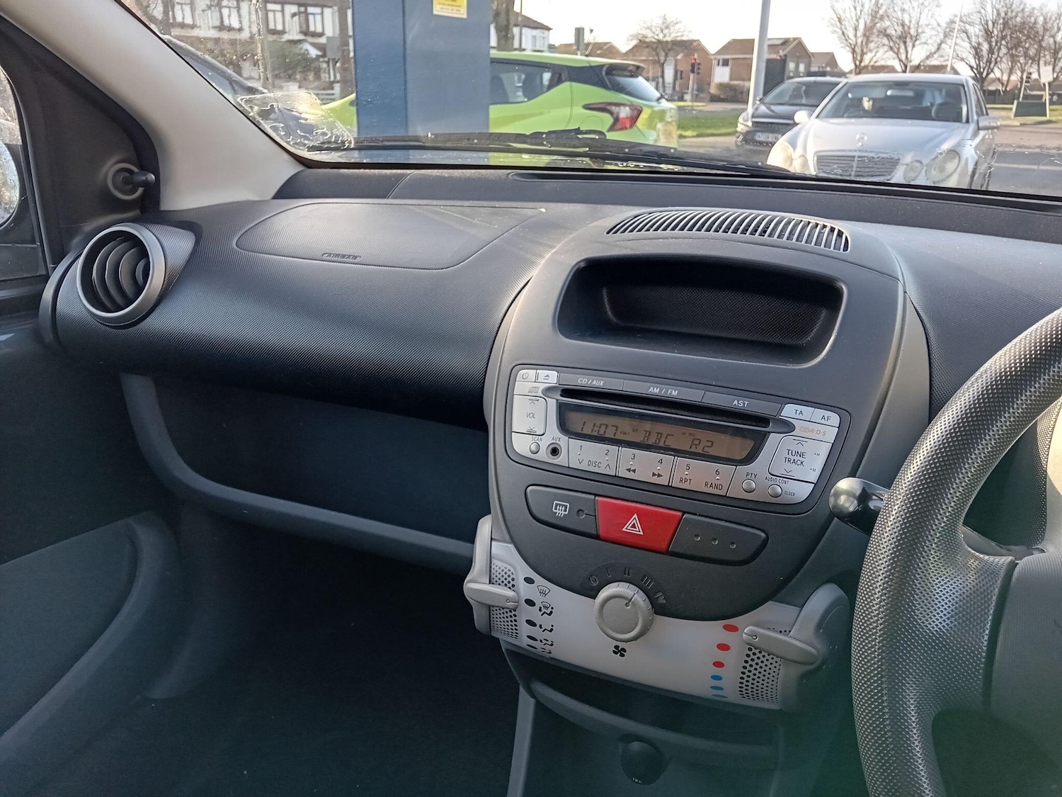 Used Peugeot 107 2010 for sale - 76899089: Photo 17