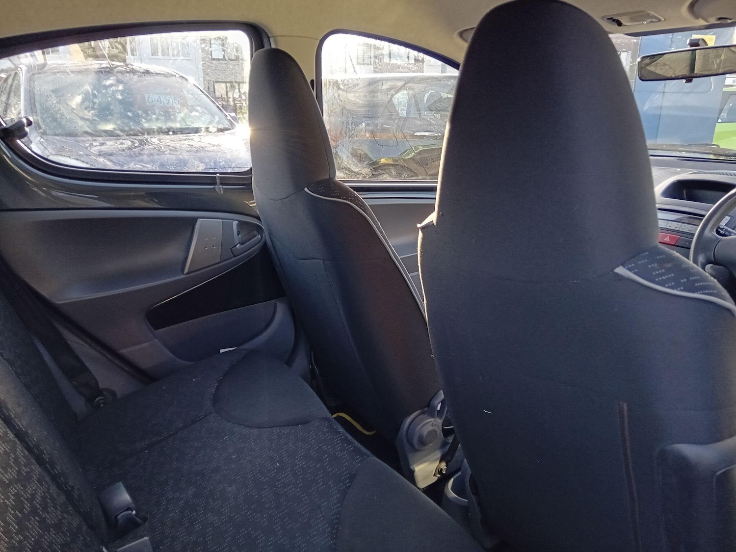 Used Peugeot 107 2010 for sale - 76899089: Photo 22