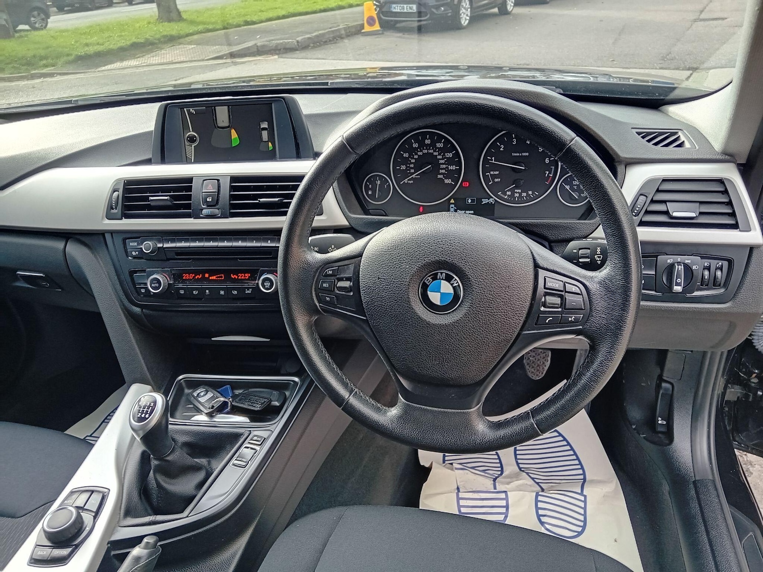 Used BMW 3 Series 2014 for sale - 76989879: Photo 26