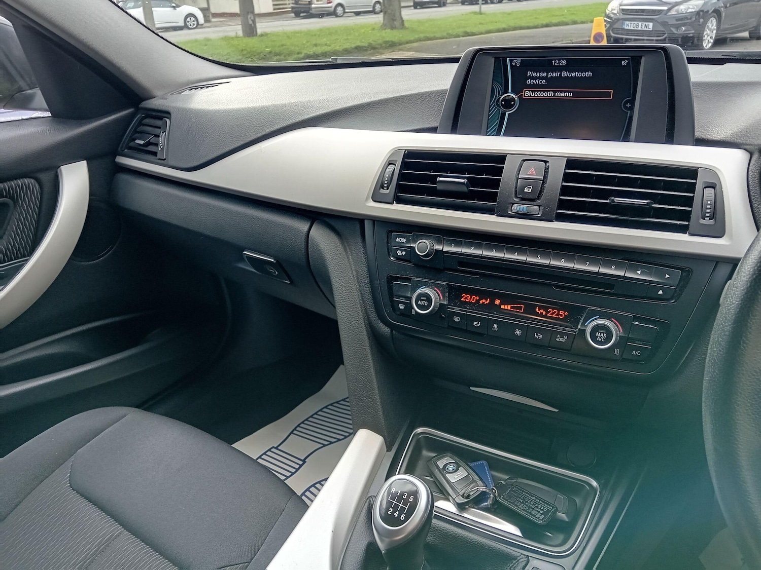 Used BMW 3 Series 2014 for sale - 76989879: Photo 42