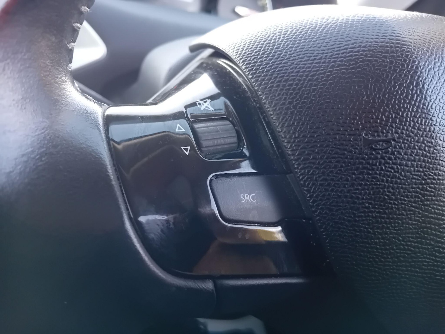 Used Peugeot 308 2019 for sale - 77229227: Photo 15