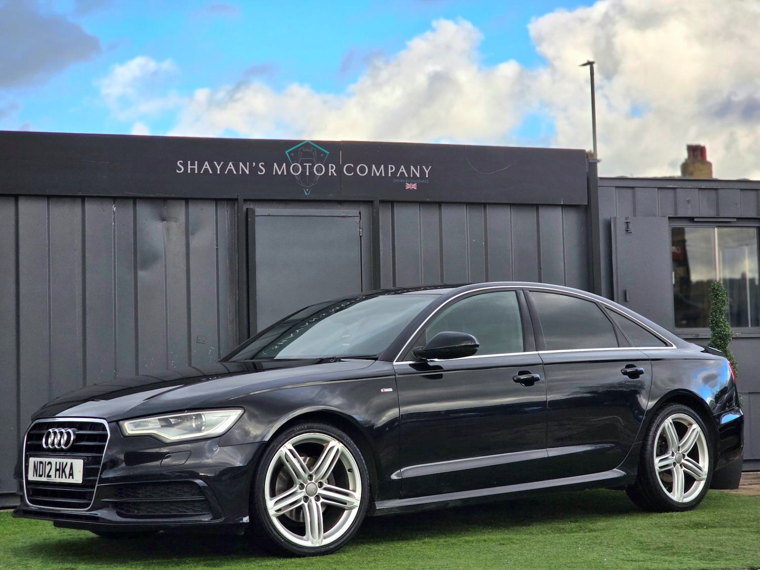 Used Audi A6 2012 for sale - 77077624: Photo 2