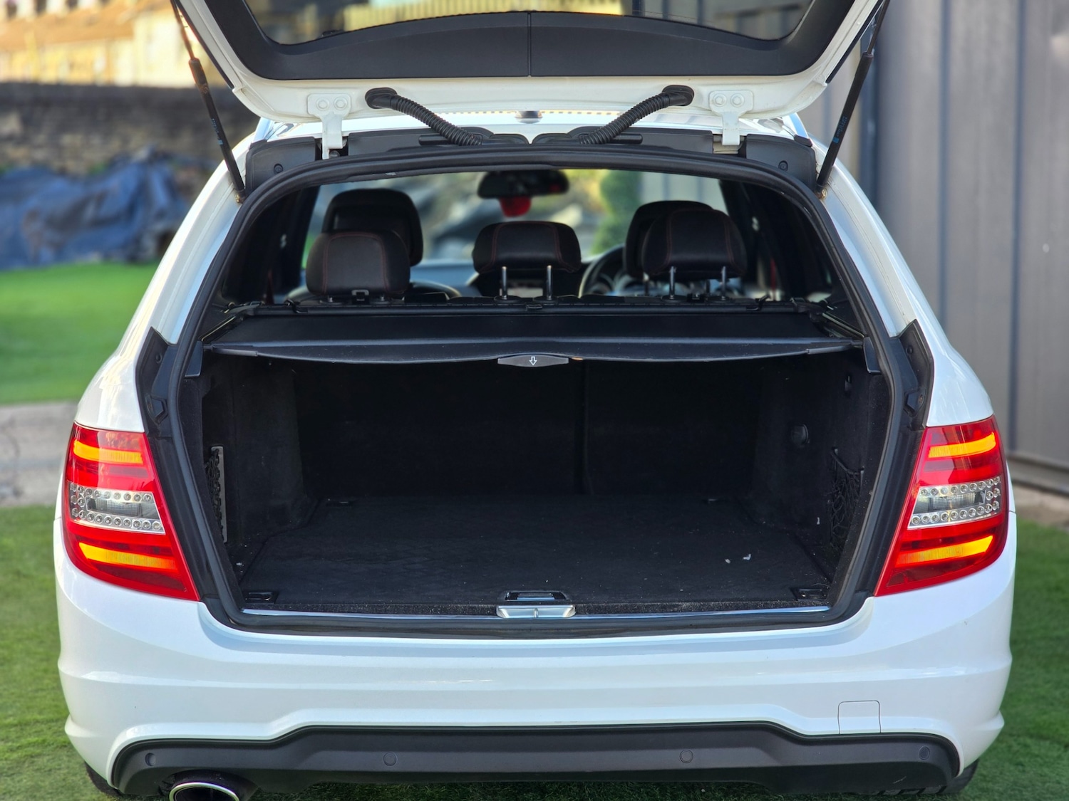 Used Mercedes-Benz C Class 2012 for sale - 77077633: Photo 15