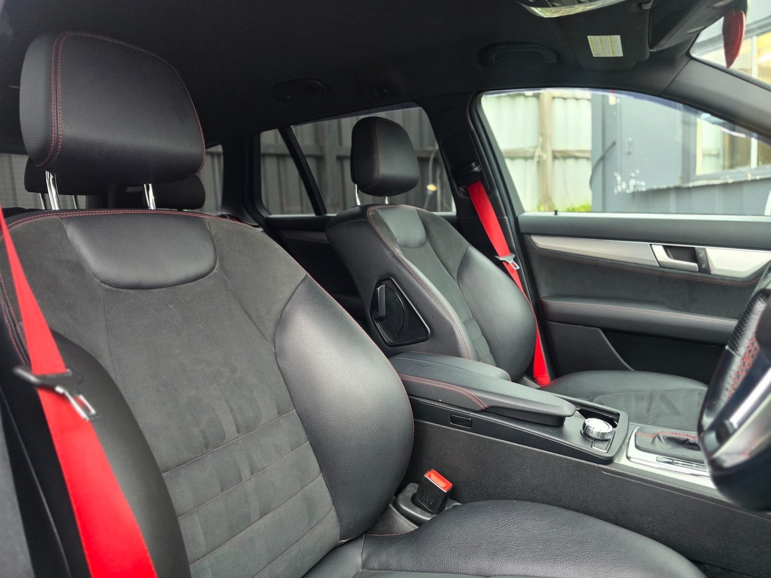 Used Mercedes-Benz C Class 2012 for sale - 77077633: Photo 17