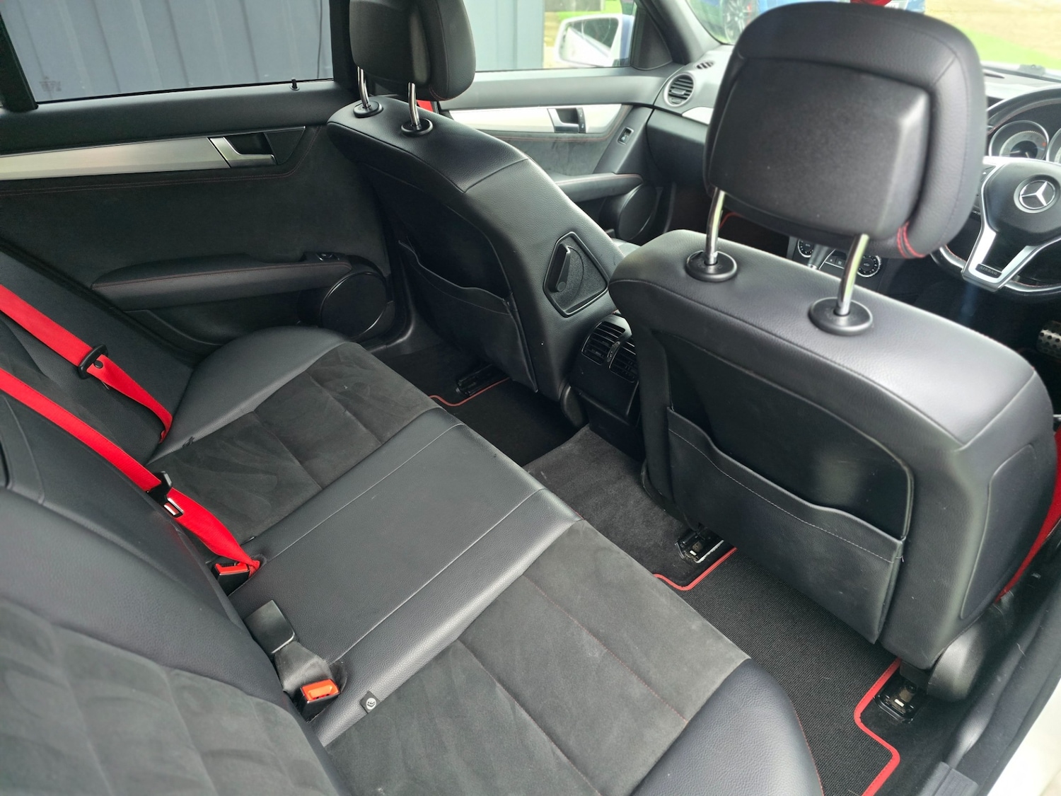 Used Mercedes-Benz C Class 2012 for sale - 77077633: Photo 20