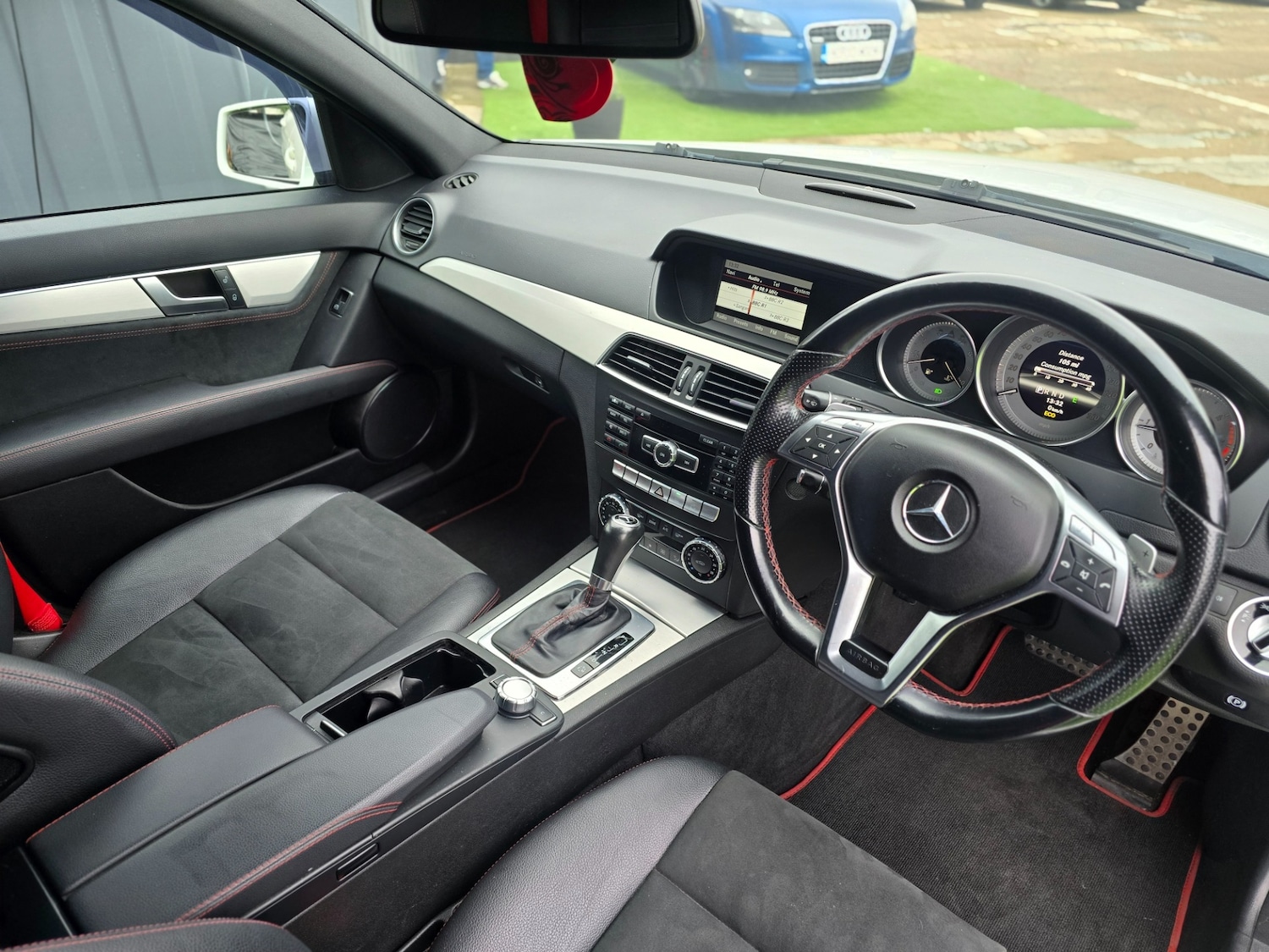 Used Mercedes-Benz C Class 2012 for sale - 77077633: Photo 23