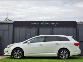Used Toyota Avensis 2013 for sale - 74758054: Photo