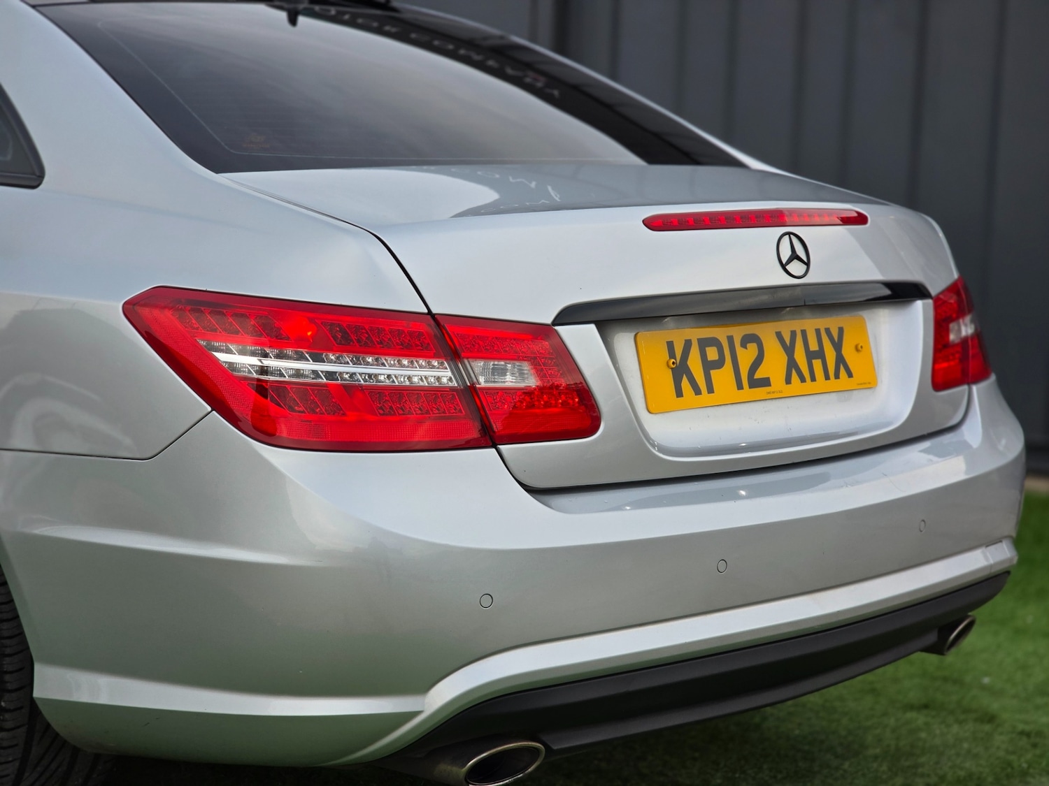 Used Mercedes-Benz E-Class 2012 for sale - 76149845: Photo 10