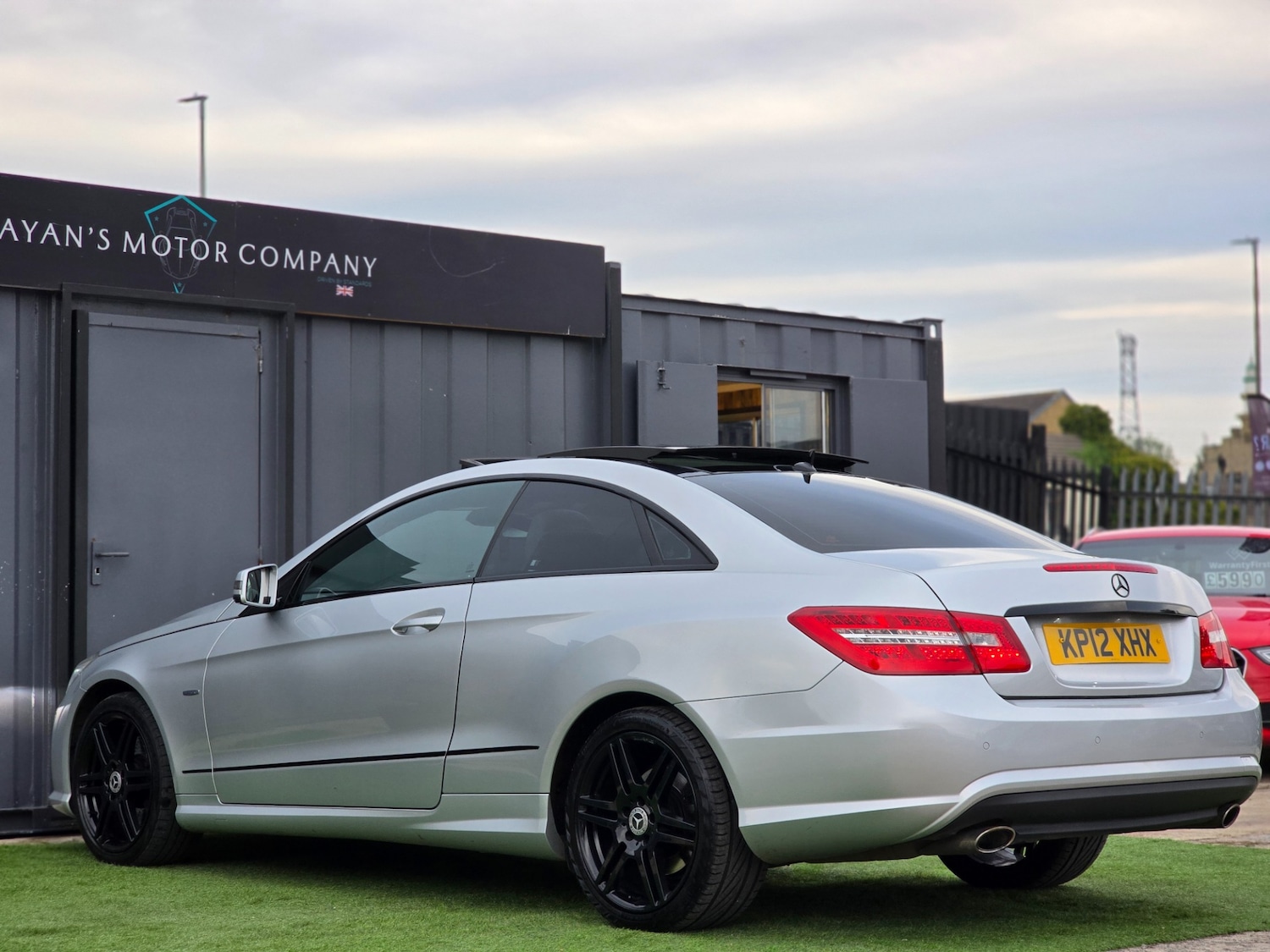 Used Mercedes-Benz E-Class 2012 for sale - 76149845: Photo 13