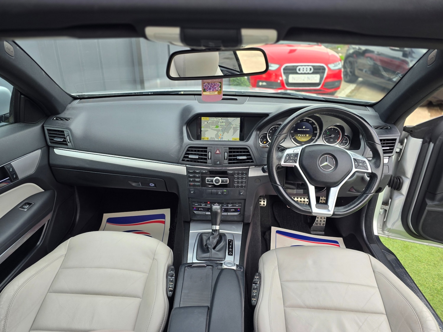 Used Mercedes-Benz E-Class 2012 for sale - 76149845: Photo 20