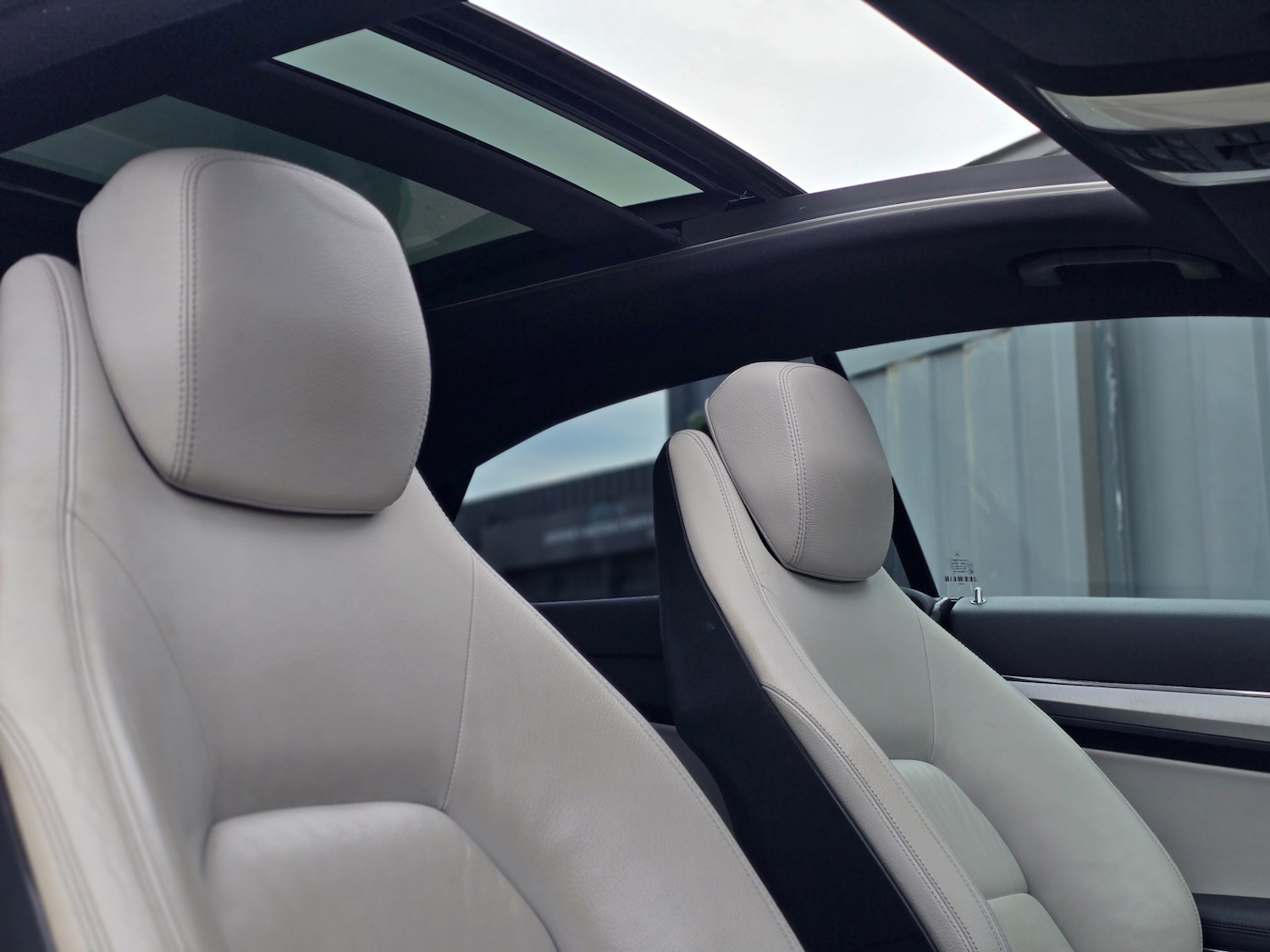 Used Mercedes-Benz E-Class 2012 for sale - 76149845: Photo 24