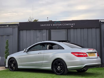 Used Mercedes-Benz E-Class 2012 for sale - 76149845: Photo 3
