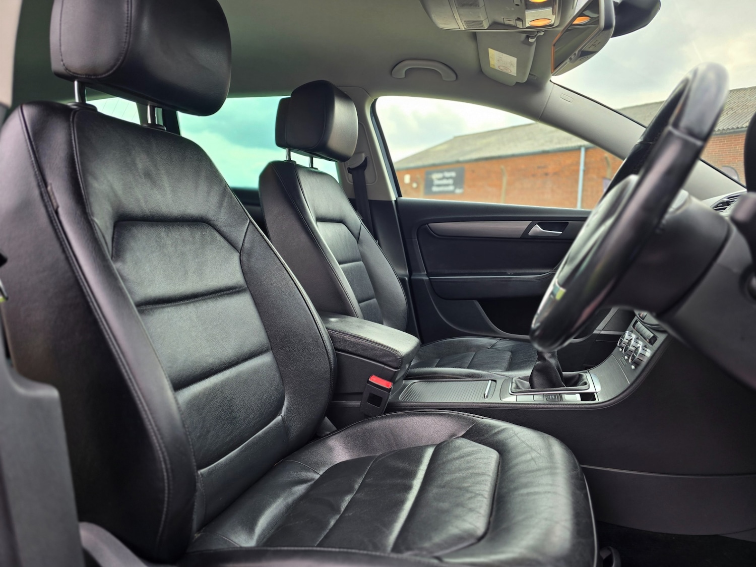 Used Volkswagen Passat 2014 for sale - 77077628: Photo 17