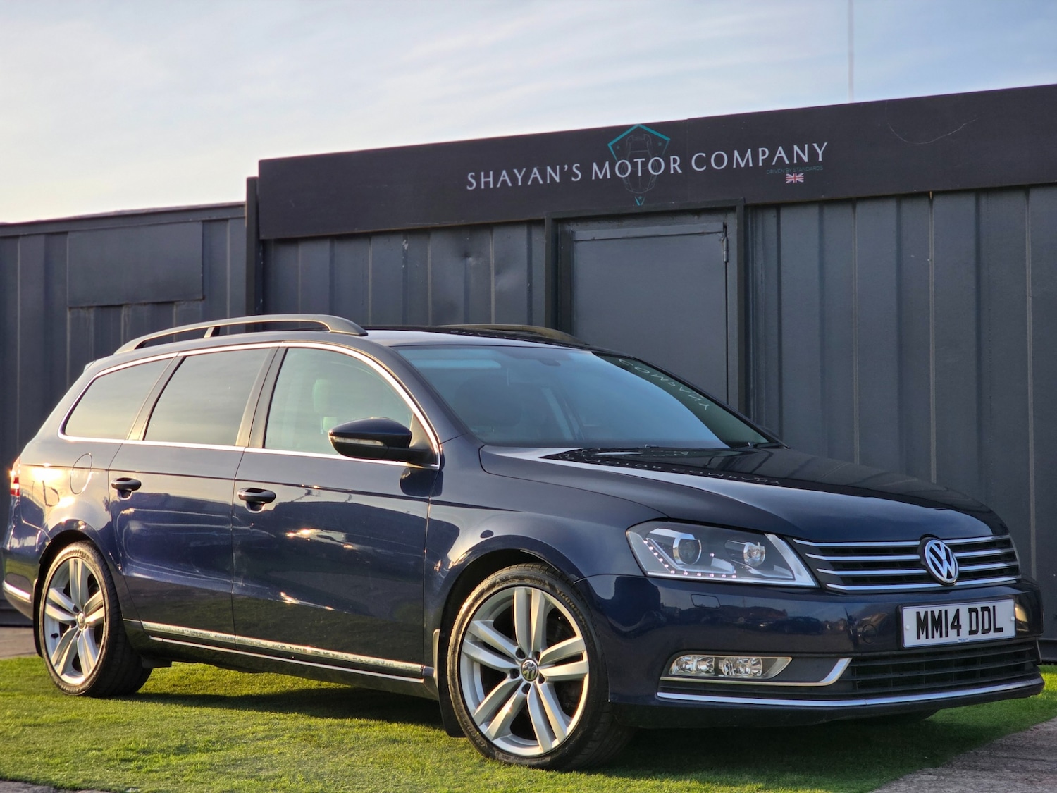 Used Volkswagen Passat 2014 for sale - 77077628: Photo 2