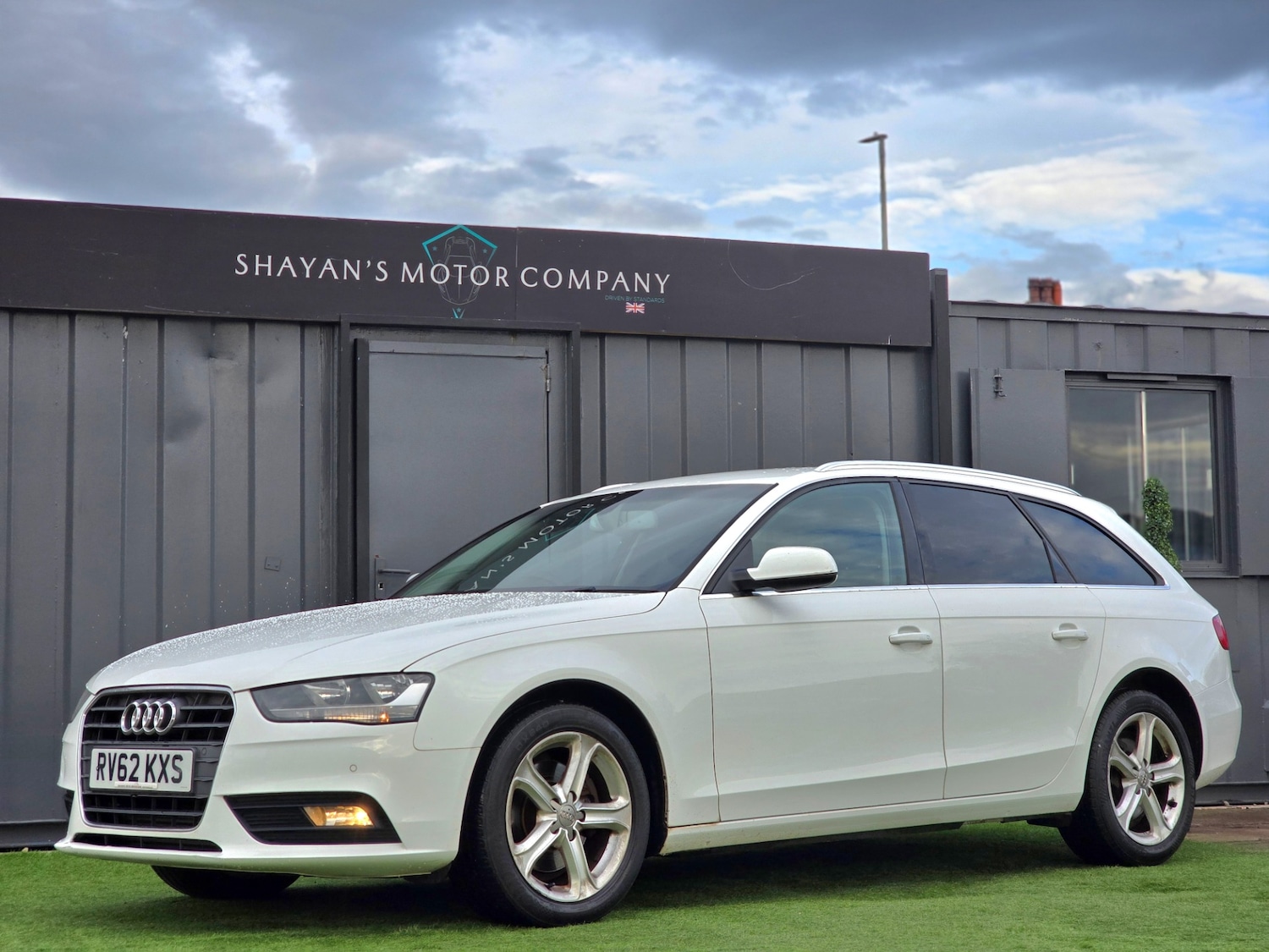 Used Audi A4 2012 for sale - 77077465: Photo 10