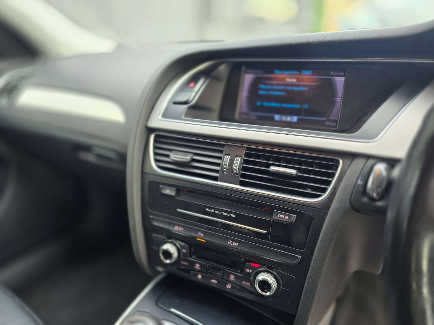 Used Audi A4 2012 for sale - 77077465: Photo 26