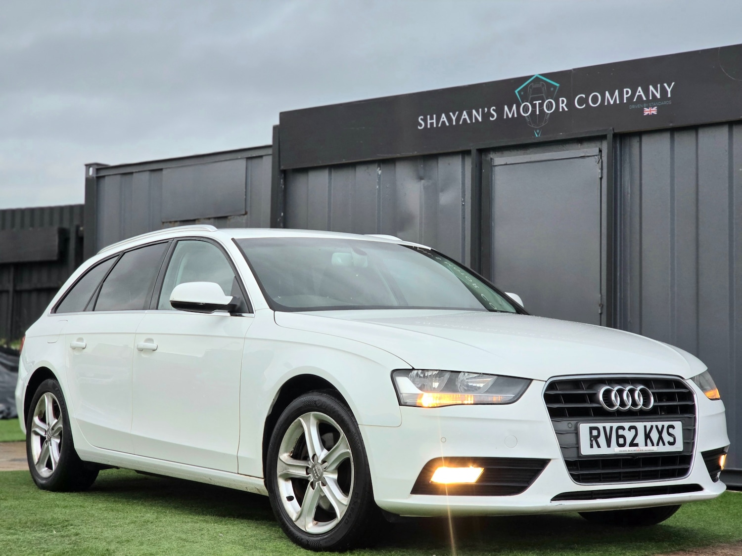 Used Audi A4 2012 for sale - 77077465: Photo 6