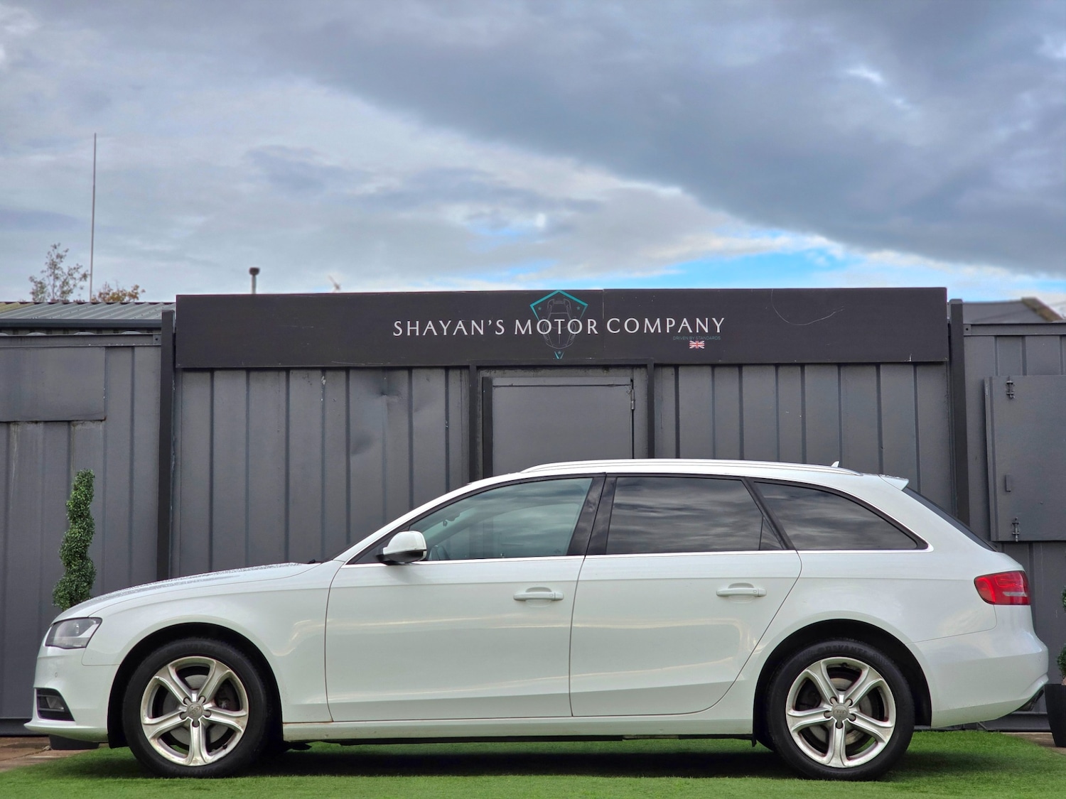 Used Audi A4 2012 for sale - 77077465: Photo 9