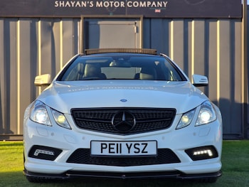 Used Mercedes-Benz E-Class 2011 for sale - 76070509: Photo