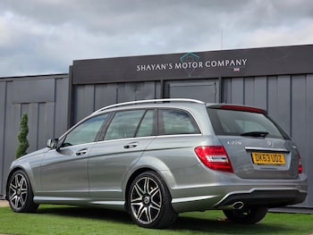 Used Mercedes-Benz C-Class 2013 for sale - 76011984: Photo
