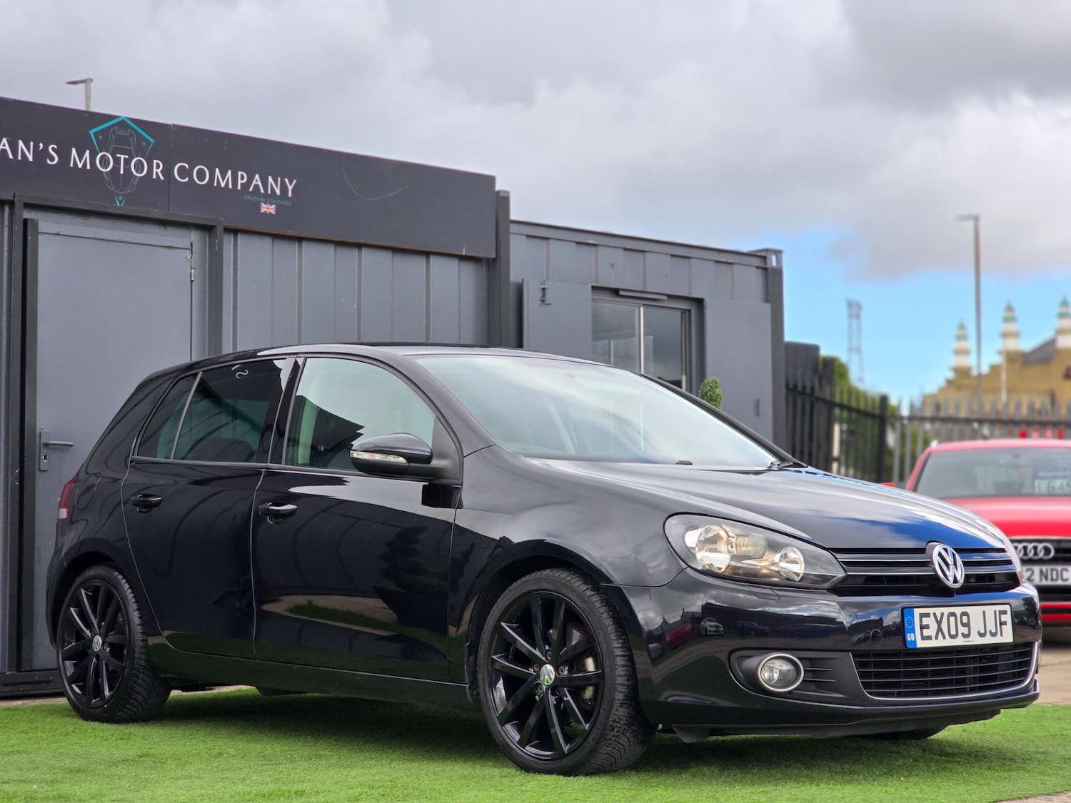 Used Volkswagen Golf 2009 for sale - 76182409: Photo 4