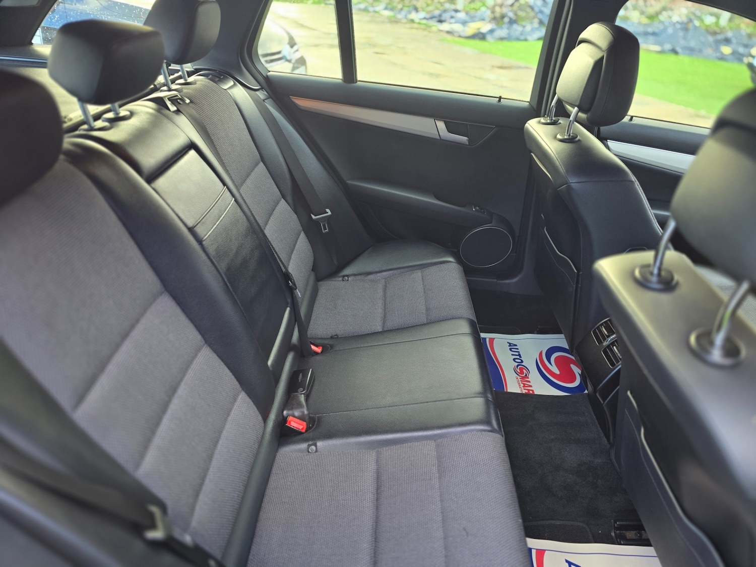 Used Mercedes-Benz C Class 2012 for sale - 77570877: Photo 14