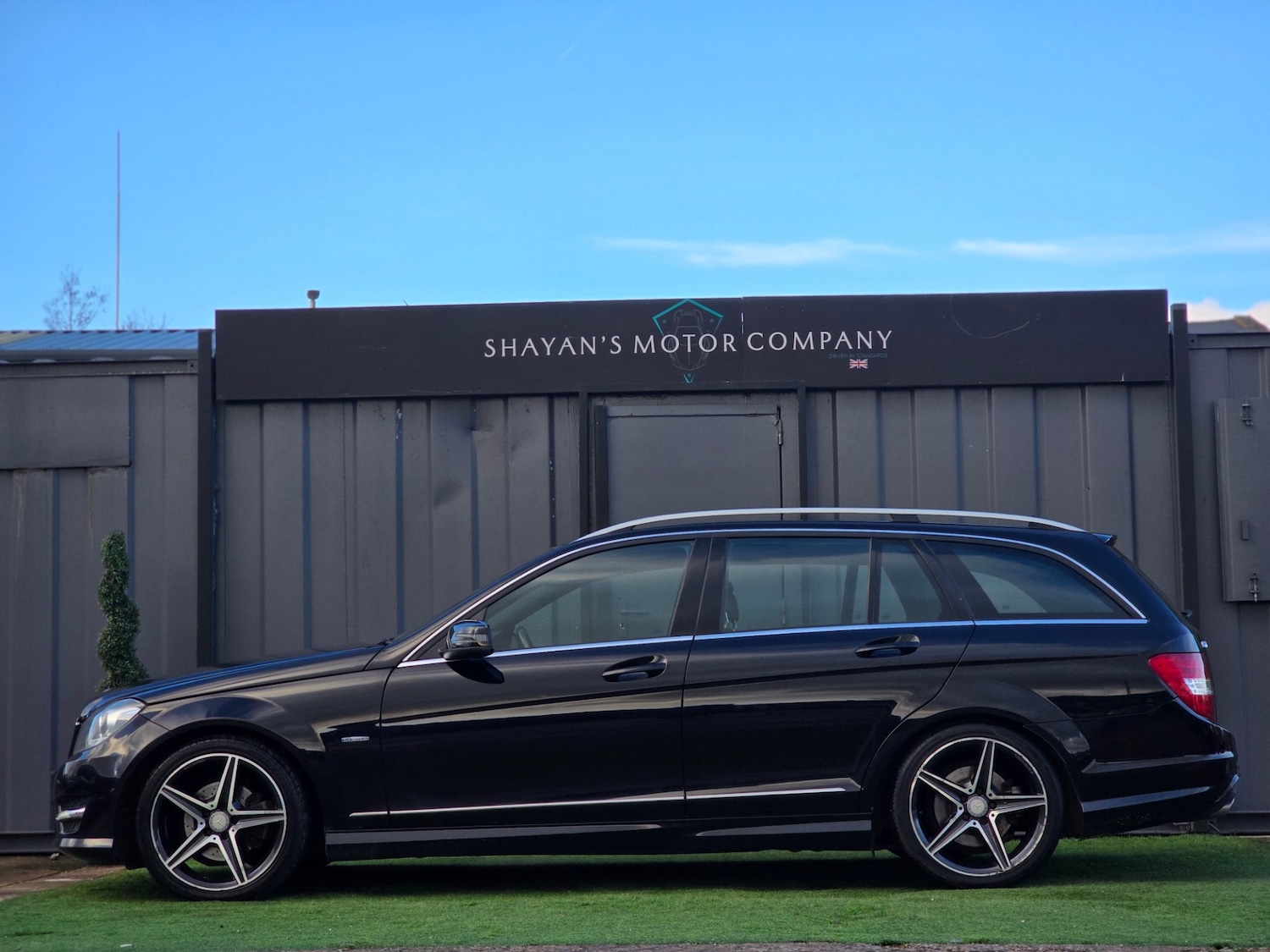 Used Mercedes-Benz C Class 2012 for sale - 77570877: Photo 9