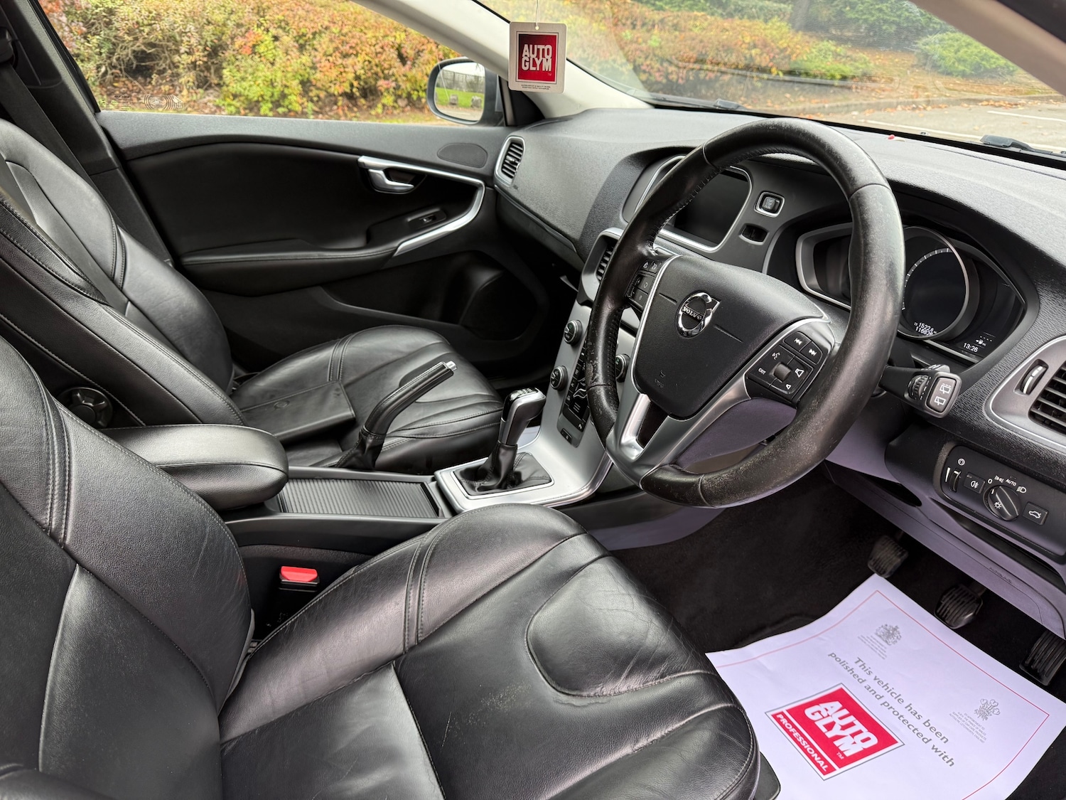 Used Volvo V40 2017 for sale - 76316670: Photo 12