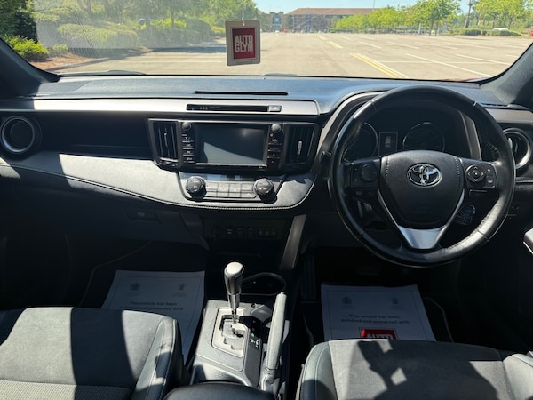 Used Toyota RAV4 2017 for sale - 75086224: Photo 13