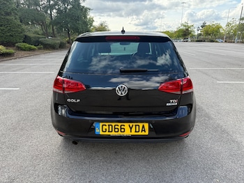 Used Volkswagen Golf 2017 for sale - 75829366: Photo