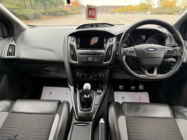 Used Ford Focus 2016 for sale - 76304461: Photo 13