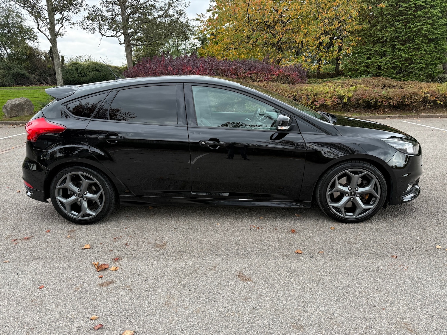 Used Ford Focus 2016 for sale - 76304461: Photo 2