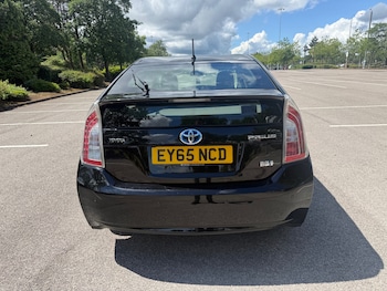 Used Toyota Prius 2015 for sale - 78778796: Photo