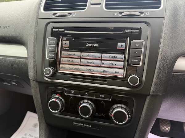 Used Volkswagen Golf 2010 for sale - 76309941: Photo 14