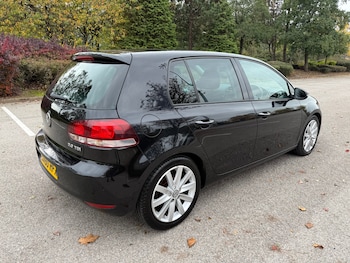 Used Volkswagen Golf 2010 for sale - 76309941: Photo 3
